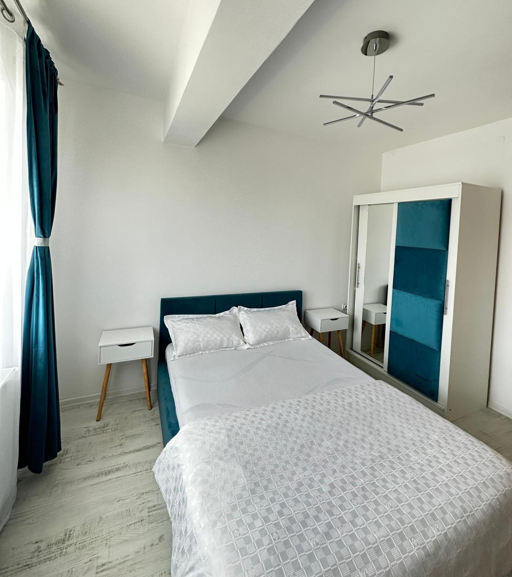 Stylish Apartment Militari - Parking Spot Chiajna Luaran gambar